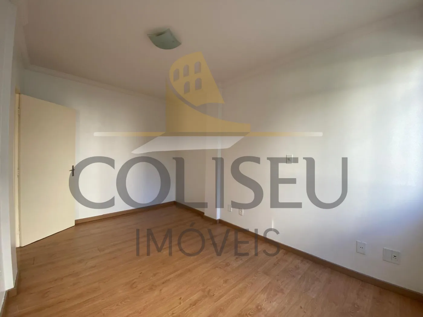 Alugar Apartamento / Padr&atilde;o em Conc&oacute;rdia R$ 1.200,00 - Foto 19