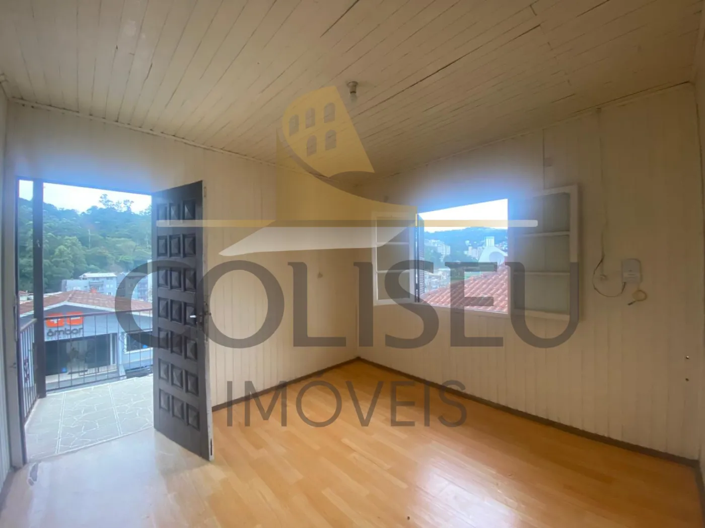 Alugar Casa / Piso Superior em Conc&oacute;rdia R$ 1.200,00 - Foto 2
