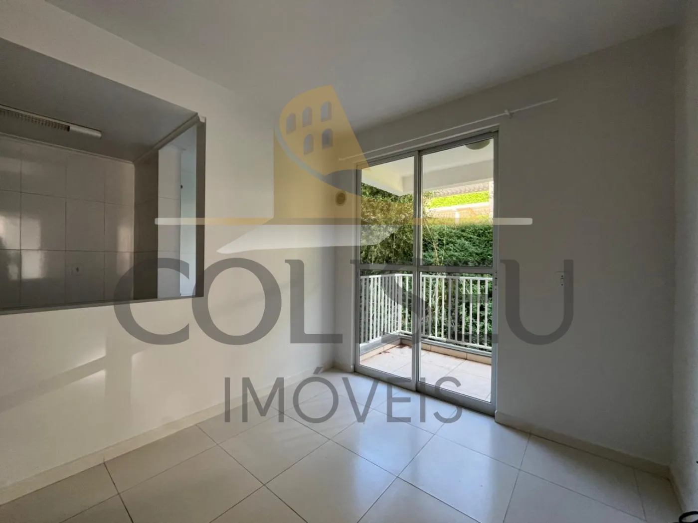Alugar Apartamento / Padr&atilde;o em Conc&oacute;rdia R$ 1.300,00 - Foto 2