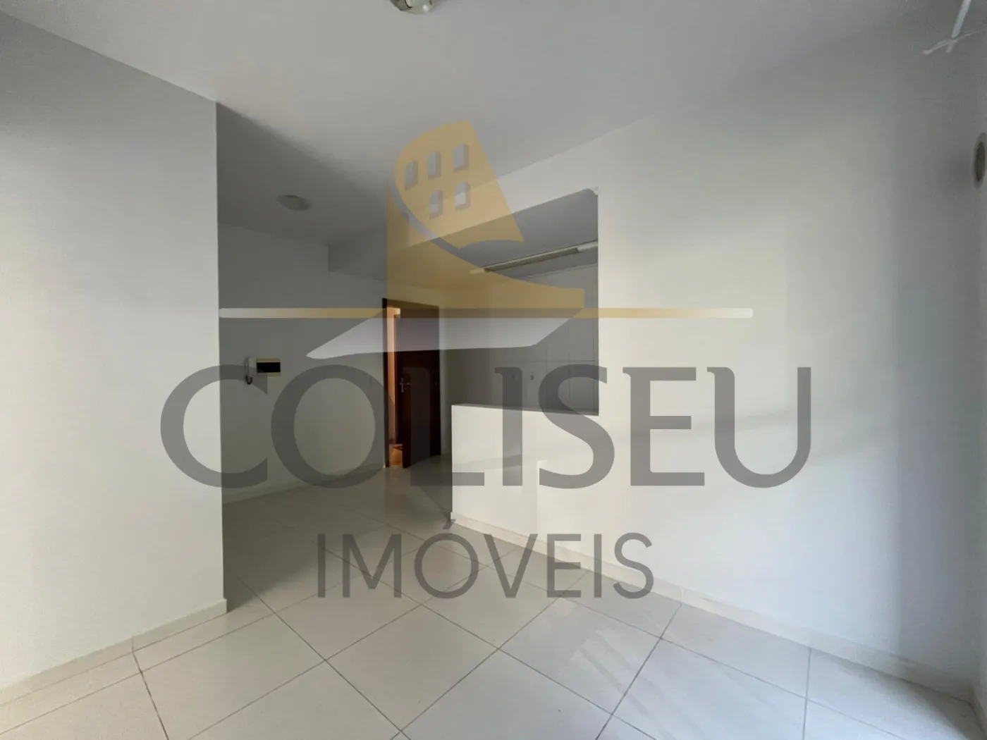 Alugar Apartamento / Padr&atilde;o em Conc&oacute;rdia R$ 1.300,00 - Foto 3