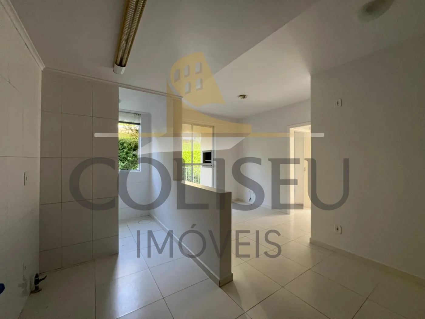 Alugar Apartamento / Padr&atilde;o em Conc&oacute;rdia R$ 1.300,00 - Foto 5