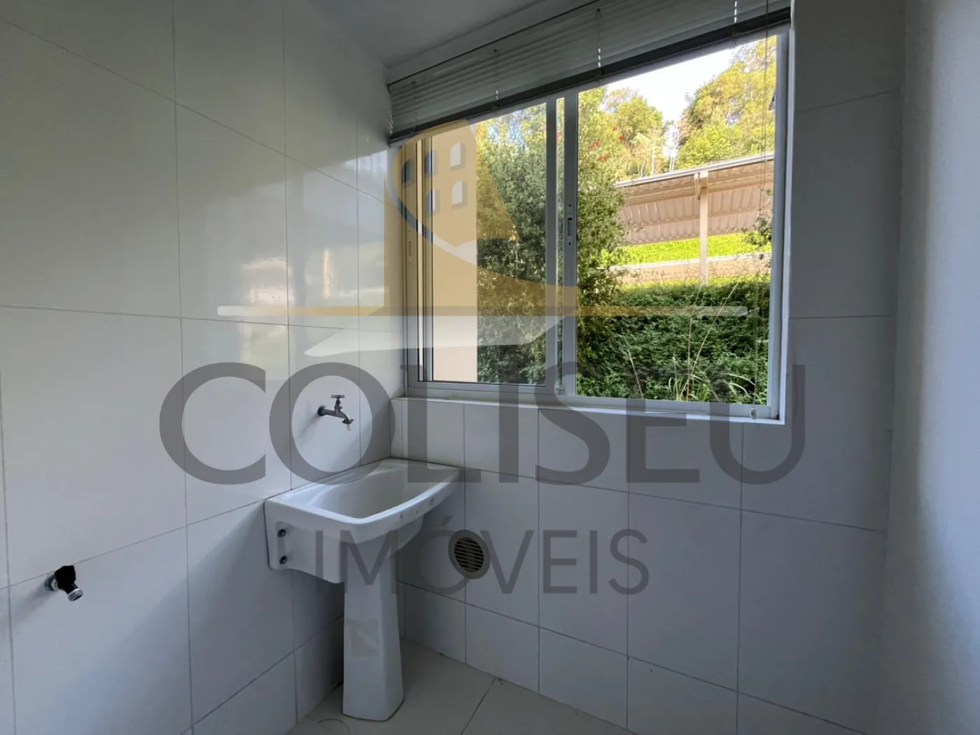 Alugar Apartamento / Padr&atilde;o em Conc&oacute;rdia R$ 1.300,00 - Foto 9