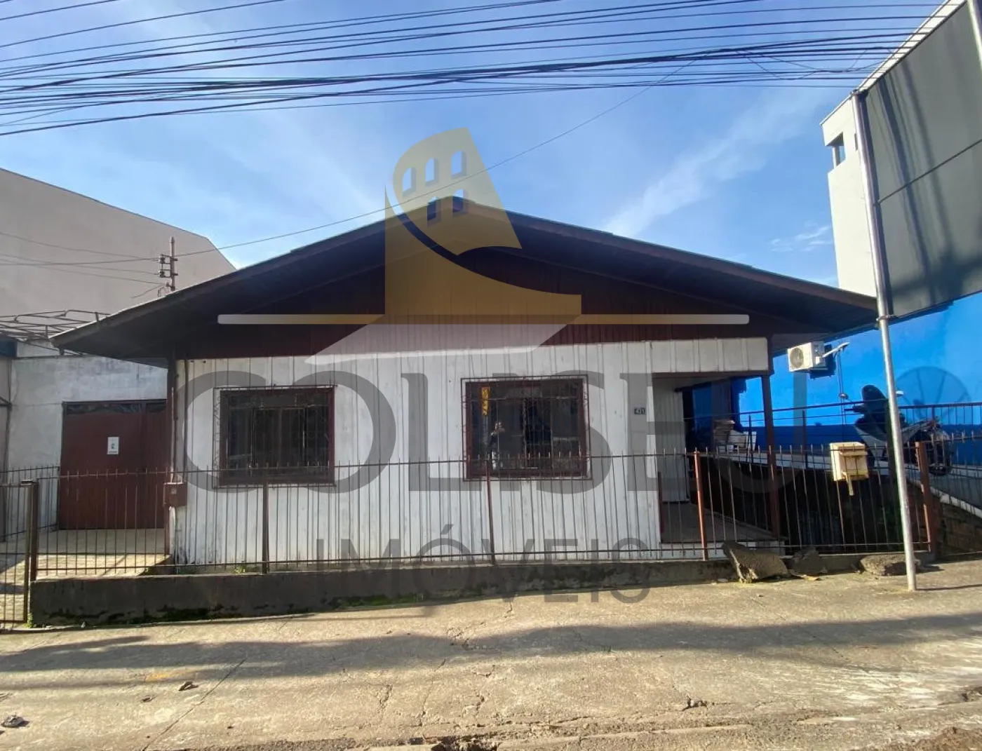 Alugar Casa / Padr&atilde;o em Conc&oacute;rdia R$ 1.000,00 - Foto 1