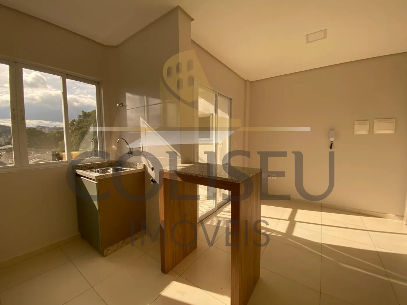 Alugar Apartamento / Padr&atilde;o em Conc&oacute;rdia R$ 1.690,00 - Foto 7