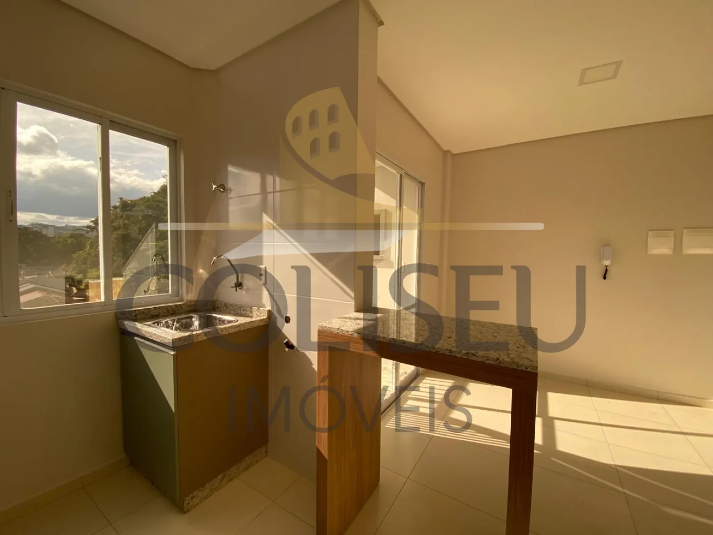 Alugar Apartamento / Padr&atilde;o em Conc&oacute;rdia R$ 1.690,00 - Foto 8