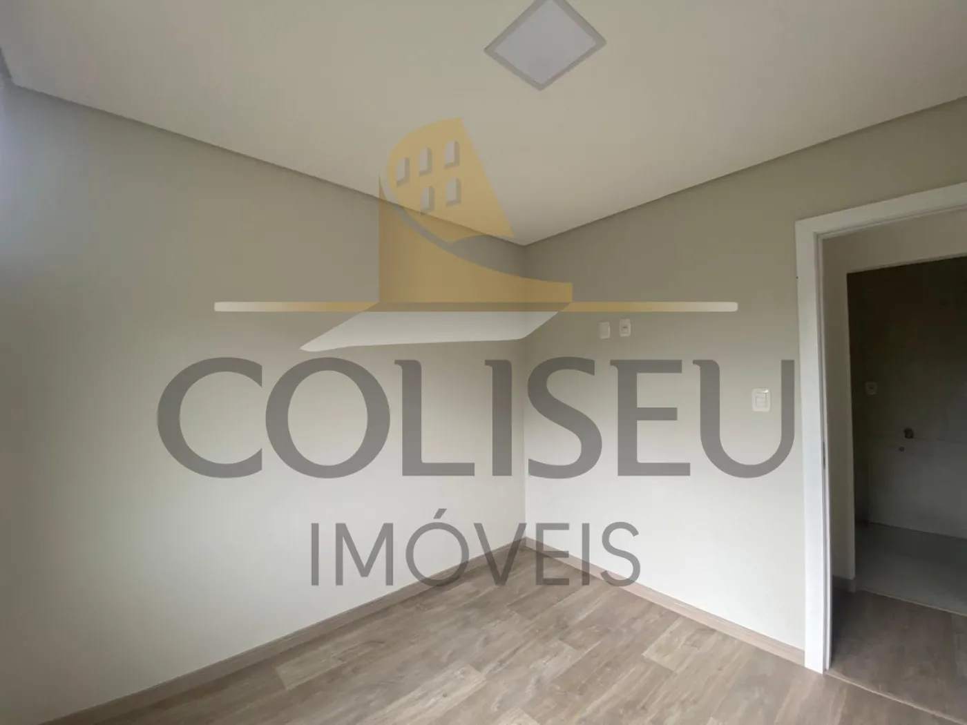 Alugar Apartamento / Padr&atilde;o em Conc&oacute;rdia R$ 1.550,00 - Foto 6