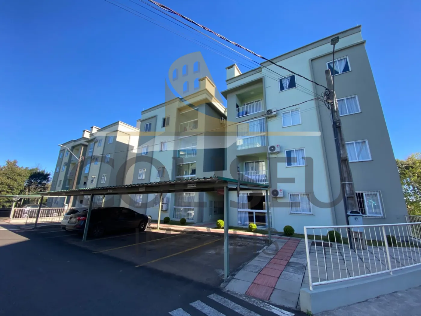 Alugar Apartamento / Padr&atilde;o em Conc&oacute;rdia R$ 1.350,00 - Foto 1
