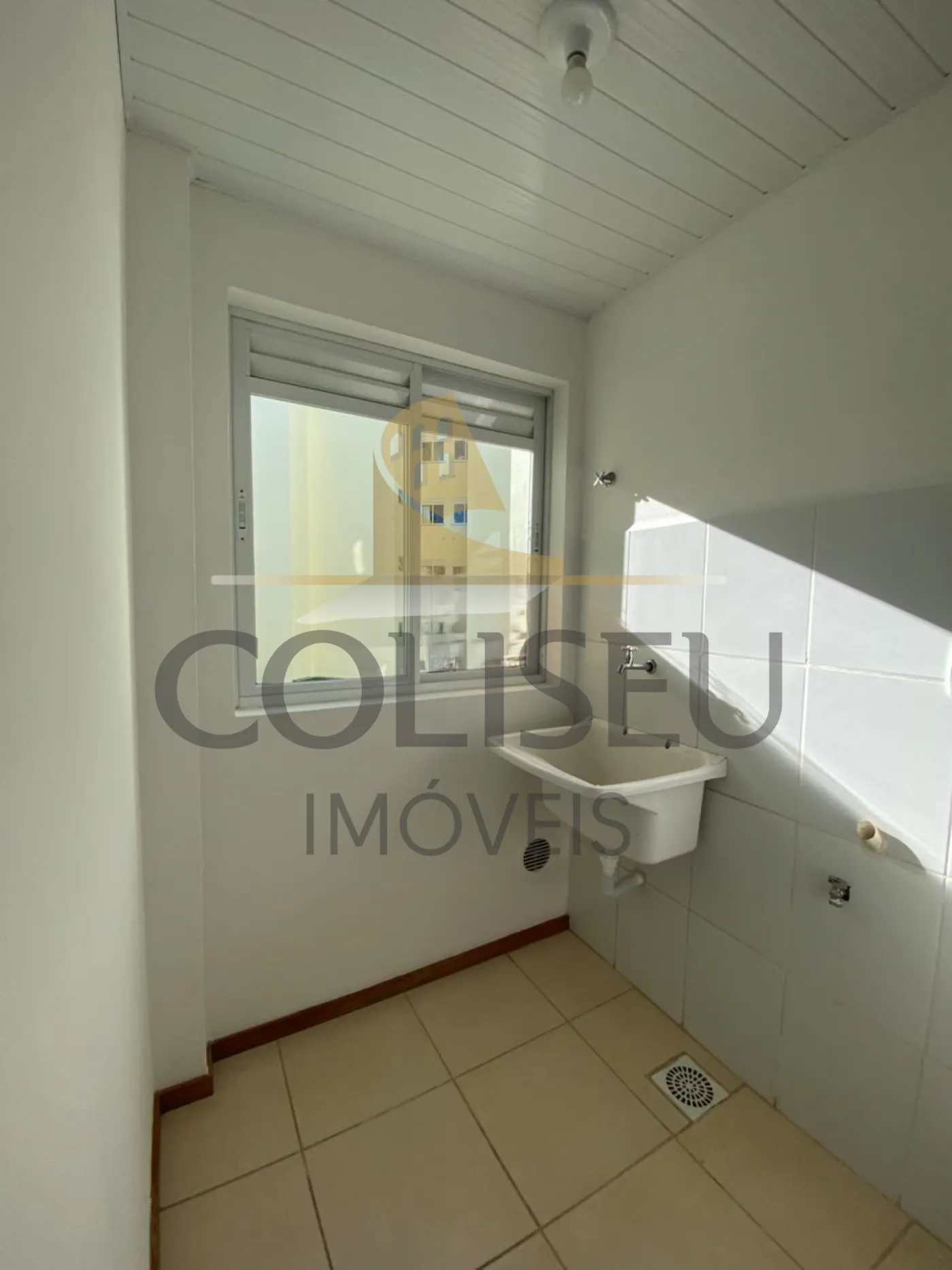 Alugar Apartamento / Padr&atilde;o em Conc&oacute;rdia R$ 1.350,00 - Foto 10