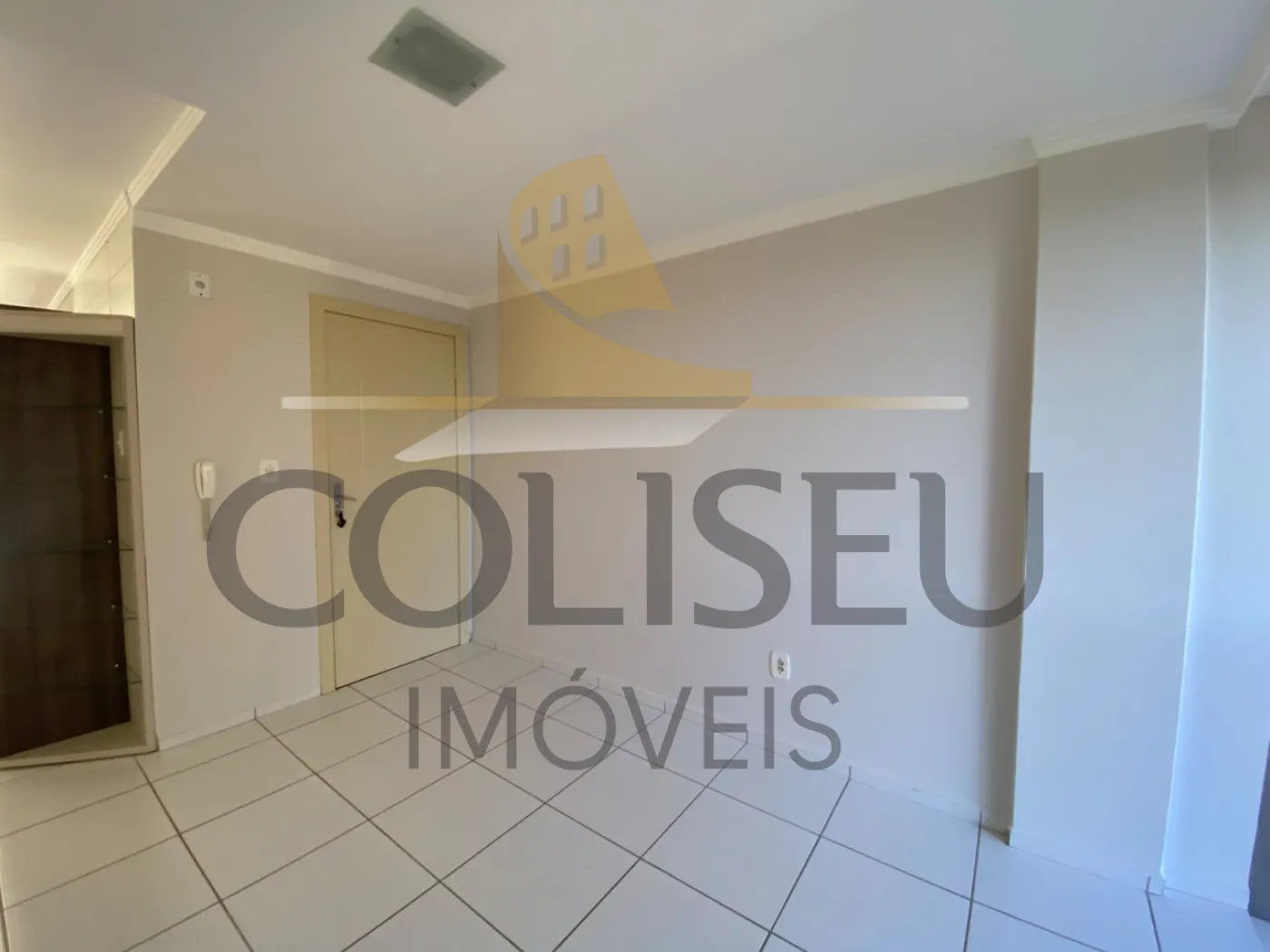 Alugar Apartamento / Padr&atilde;o em Conc&oacute;rdia R$ 1.550,00 - Foto 6