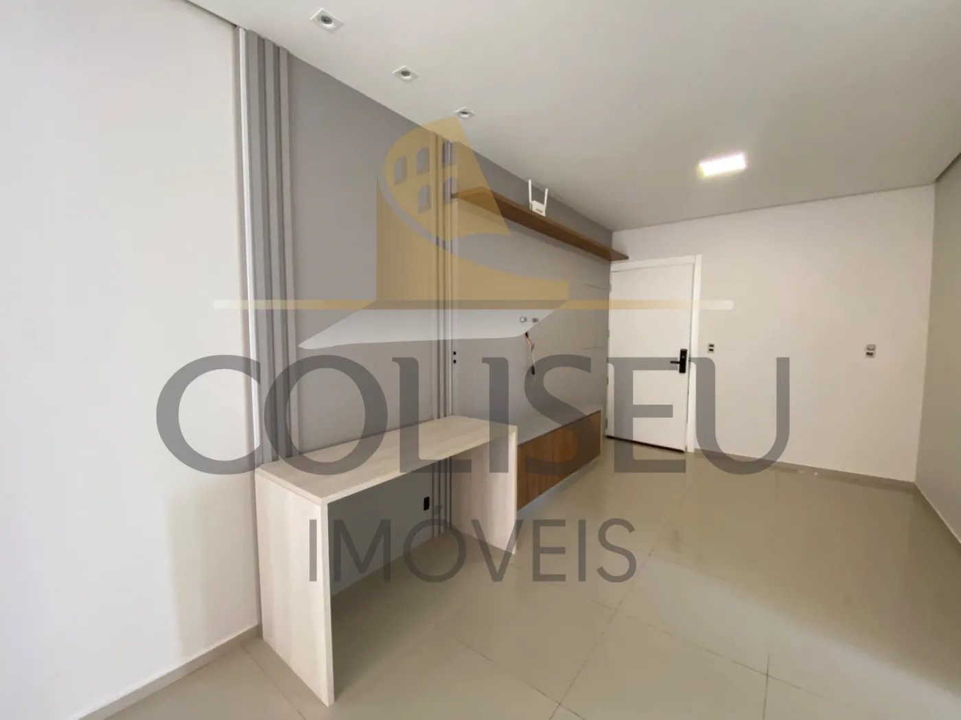 Alugar Apartamento / Padr&atilde;o em Conc&oacute;rdia R$ 2.000,00 - Foto 3