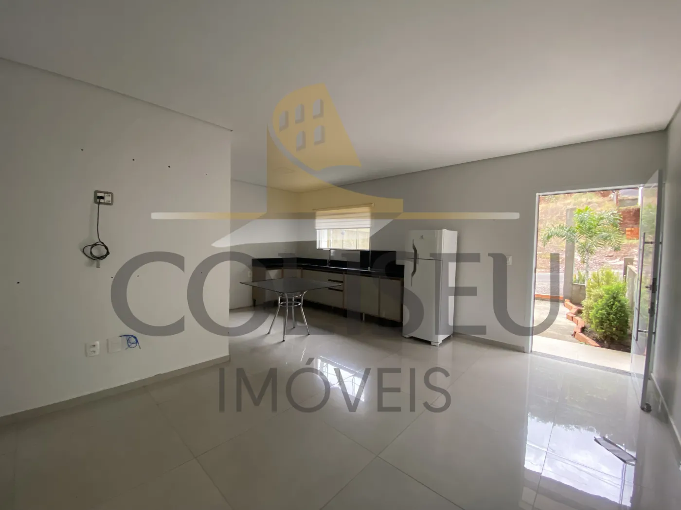 Alugar Casa / Padr&atilde;o em Conc&oacute;rdia R$ 1.900,00 - Foto 4