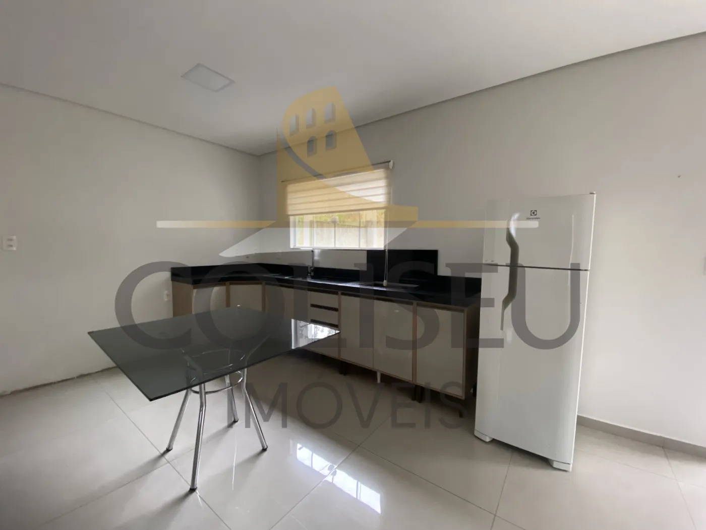 Alugar Casa / Padr&atilde;o em Conc&oacute;rdia R$ 1.900,00 - Foto 6