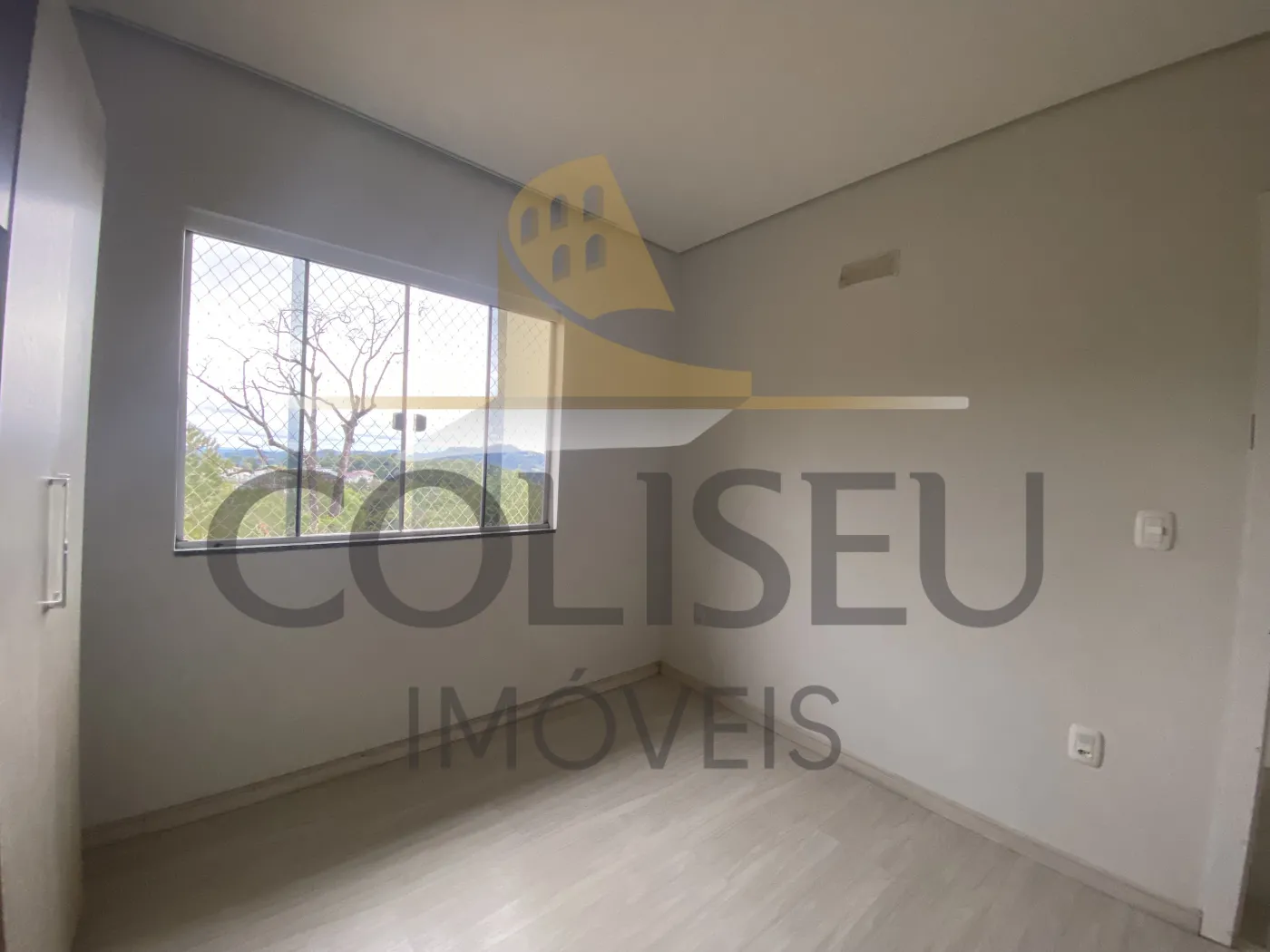 Alugar Casa / Padr&atilde;o em Conc&oacute;rdia R$ 1.900,00 - Foto 16