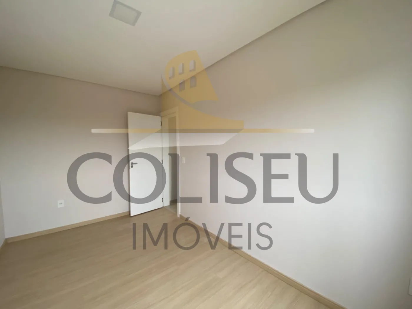 Alugar Apartamento / Padr&atilde;o em Conc&oacute;rdia R$ 2.200,00 - Foto 16