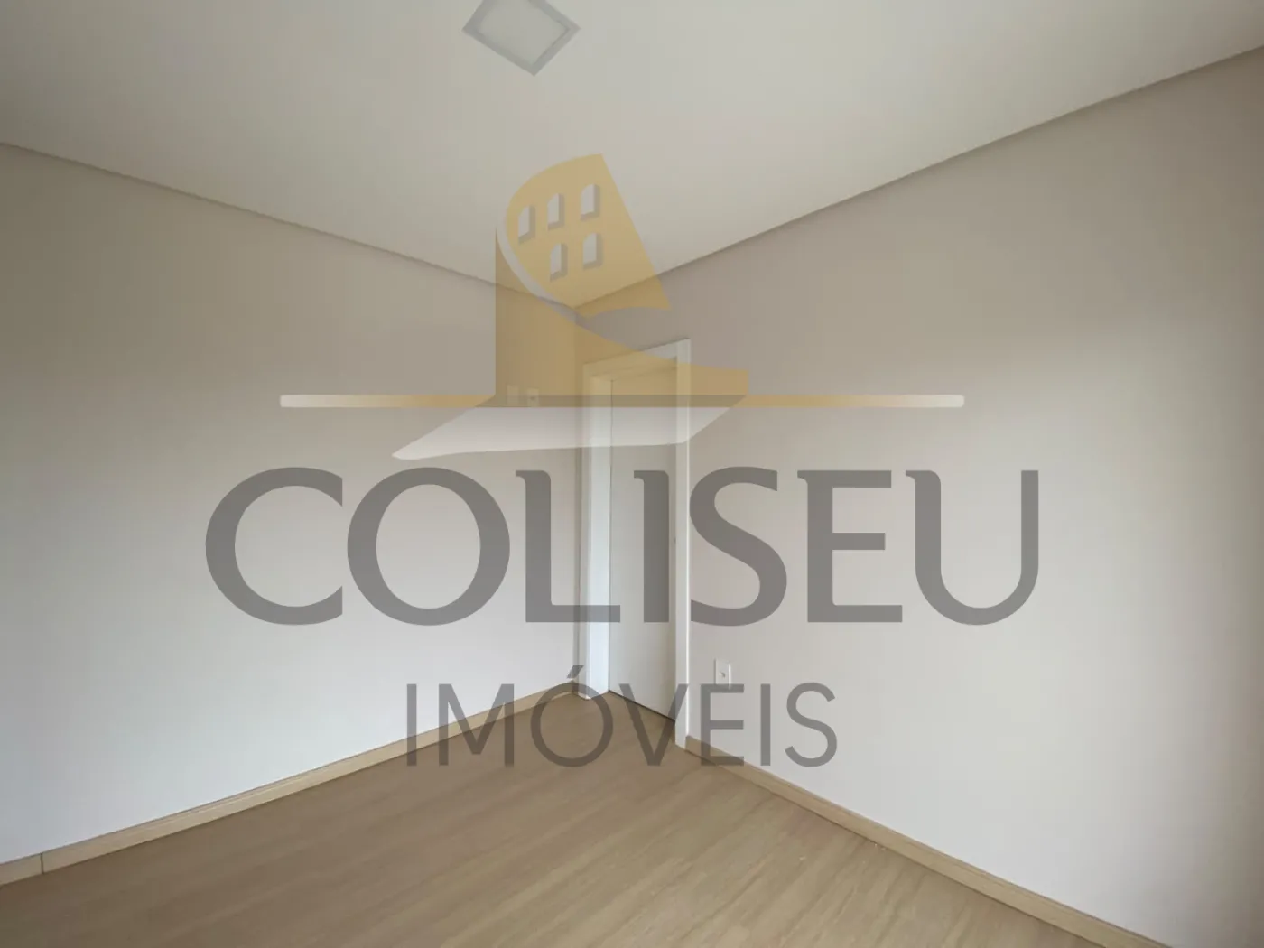 Alugar Apartamento / Padr&atilde;o em Conc&oacute;rdia R$ 2.200,00 - Foto 21