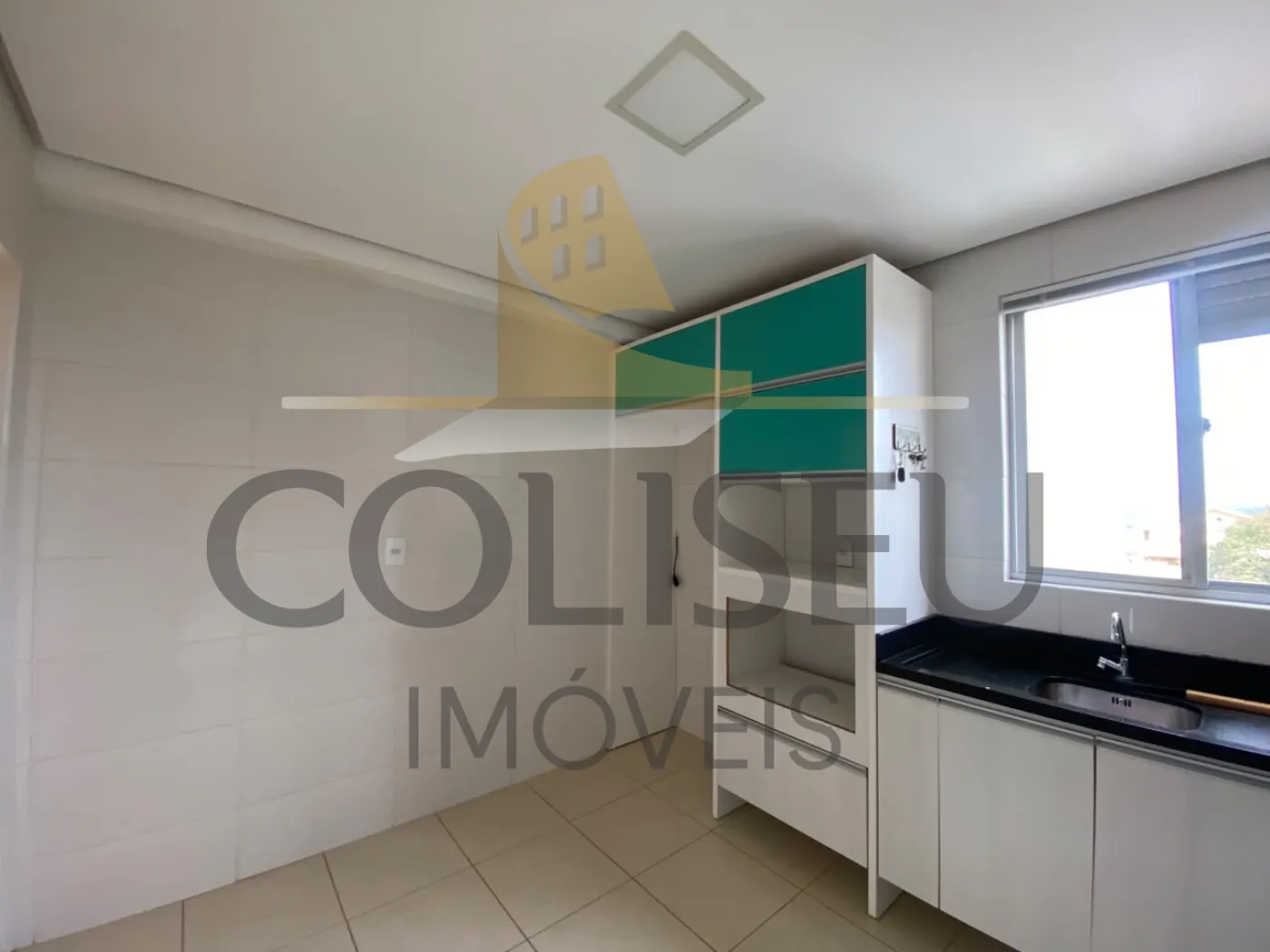 Alugar Apartamento / Padr&atilde;o em Conc&oacute;rdia R$ 2.100,00 - Foto 9