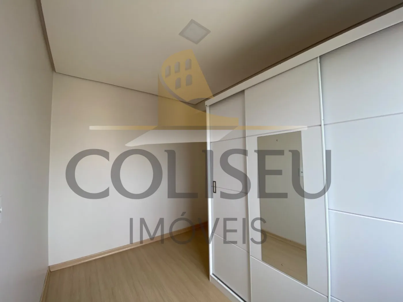 Alugar Apartamento / Padr&atilde;o em Conc&oacute;rdia R$ 2.100,00 - Foto 14