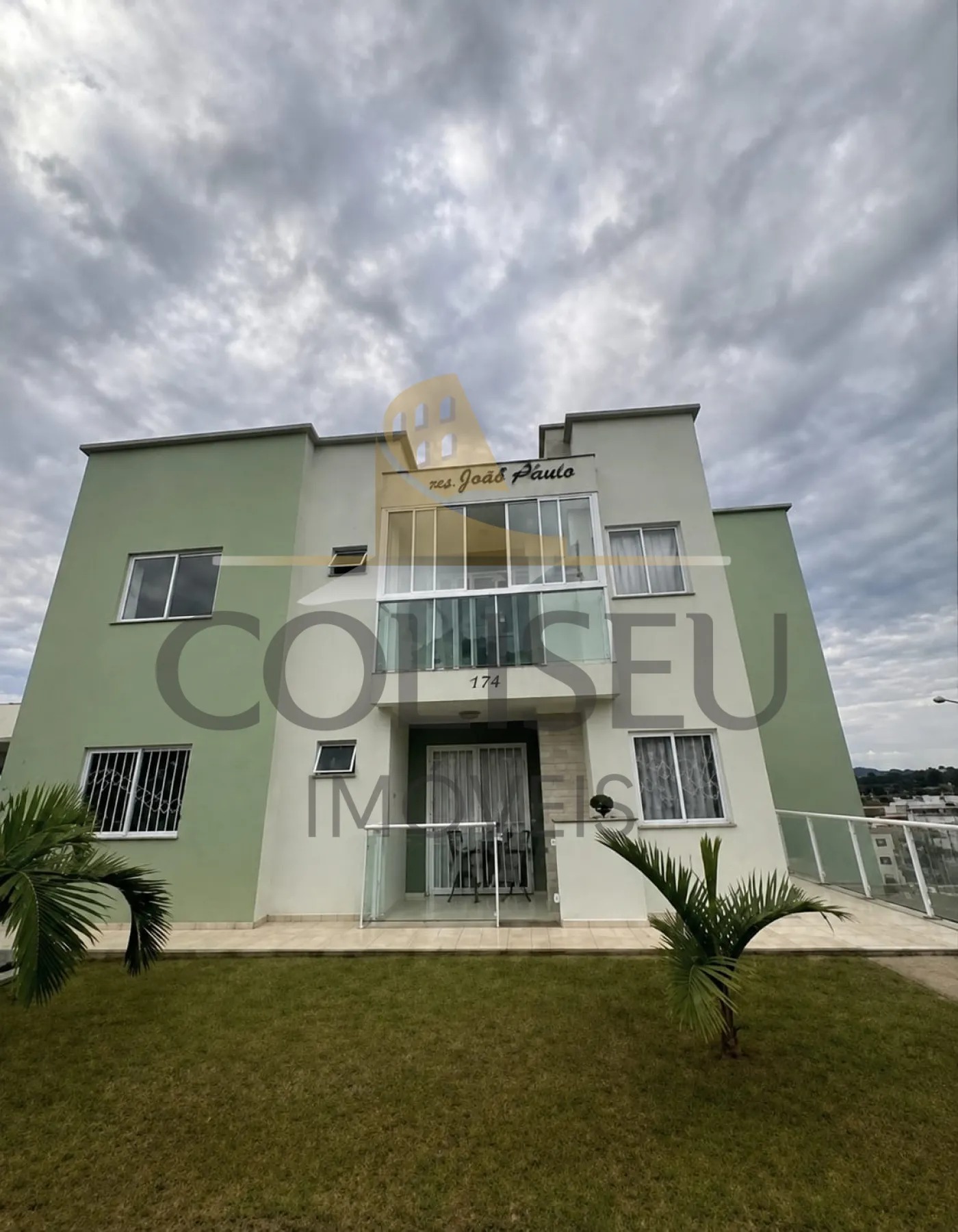 Alugar Apartamento / Padr&atilde;o em Conc&oacute;rdia R$ 1.700,00 - Foto 1