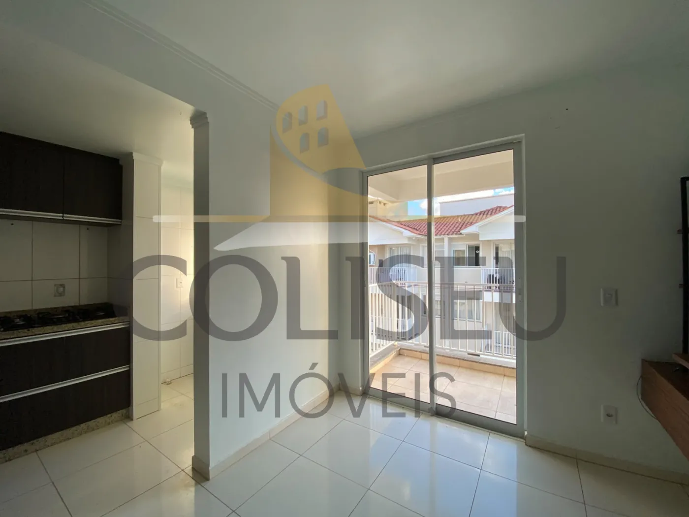 Alugar Apartamento / Padr&atilde;o em Conc&oacute;rdia R$ 1.300,00 - Foto 5