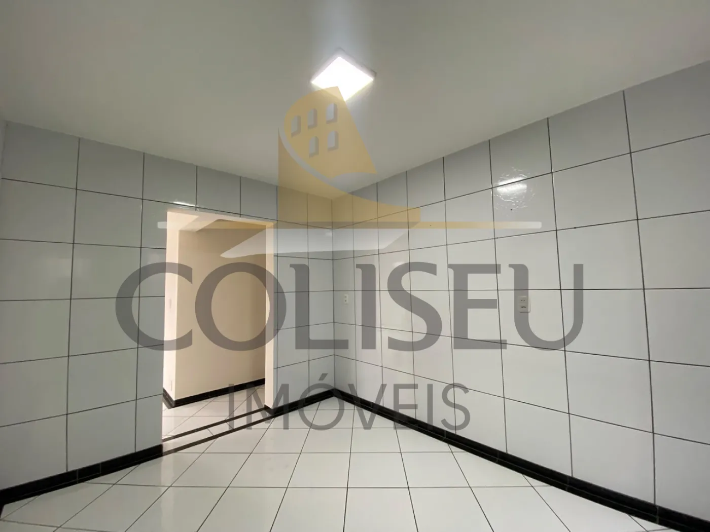 Alugar Apartamento / Padr&atilde;o em Conc&oacute;rdia R$ 1.500,00 - Foto 2