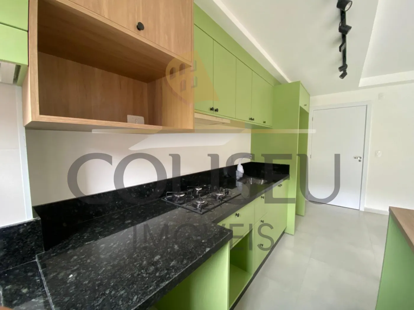 Alugar Apartamento / Padr&atilde;o em Conc&oacute;rdia R$ 2.000,00 - Foto 6