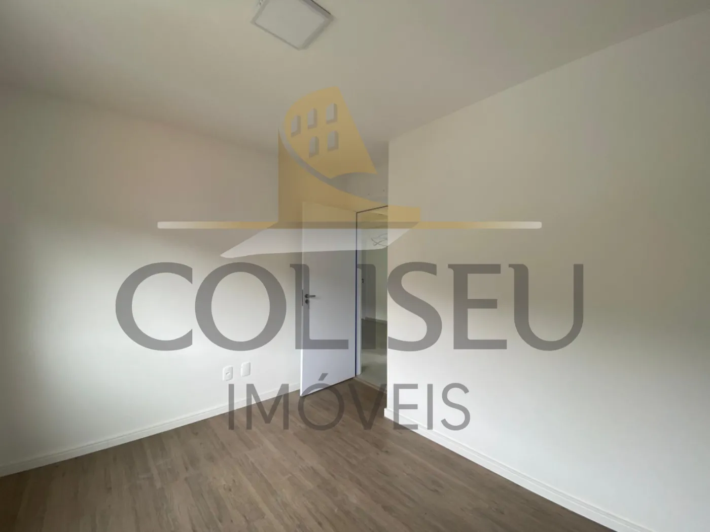 Alugar Apartamento / Padr&atilde;o em Conc&oacute;rdia R$ 2.000,00 - Foto 18