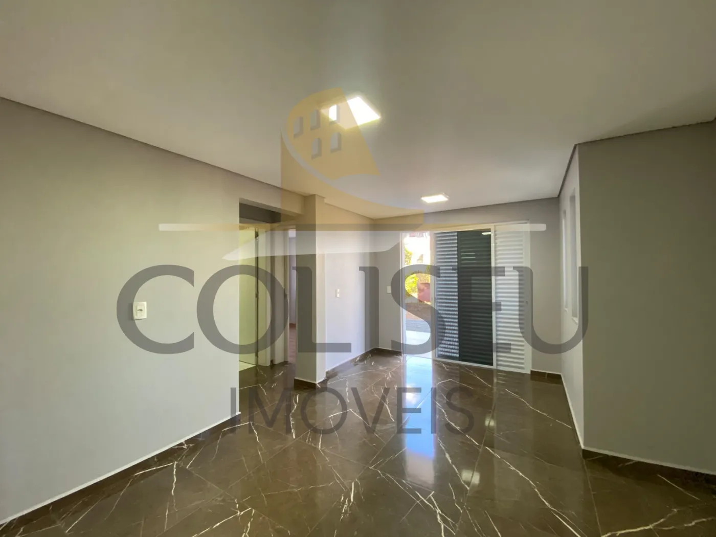 Alugar Casa / Piso T&eacute;rreo em Conc&oacute;rdia R$ 1.500,00 - Foto 8