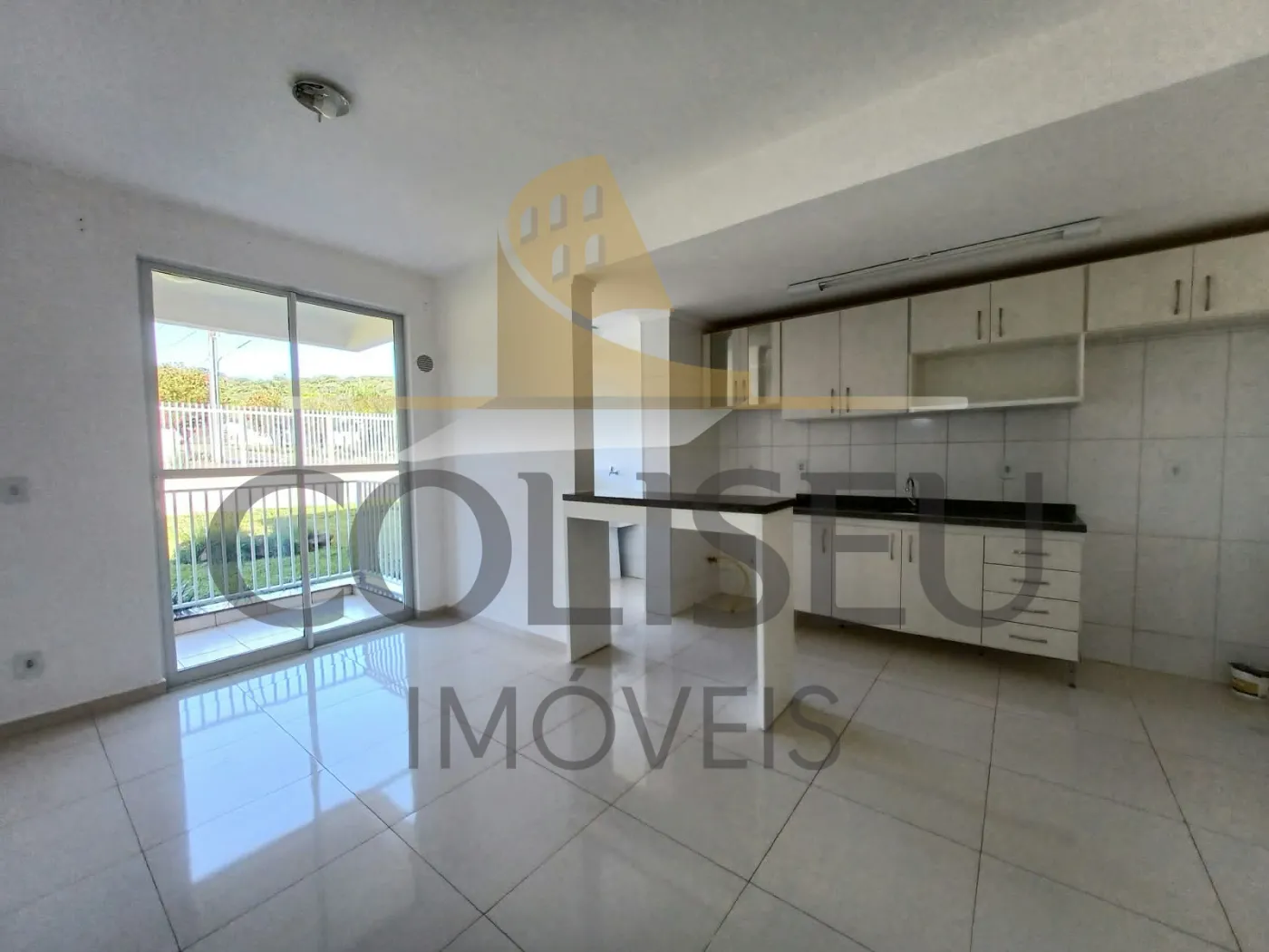Alugar Apartamento / Padr&atilde;o em Conc&oacute;rdia R$ 1.650,00 - Foto 2