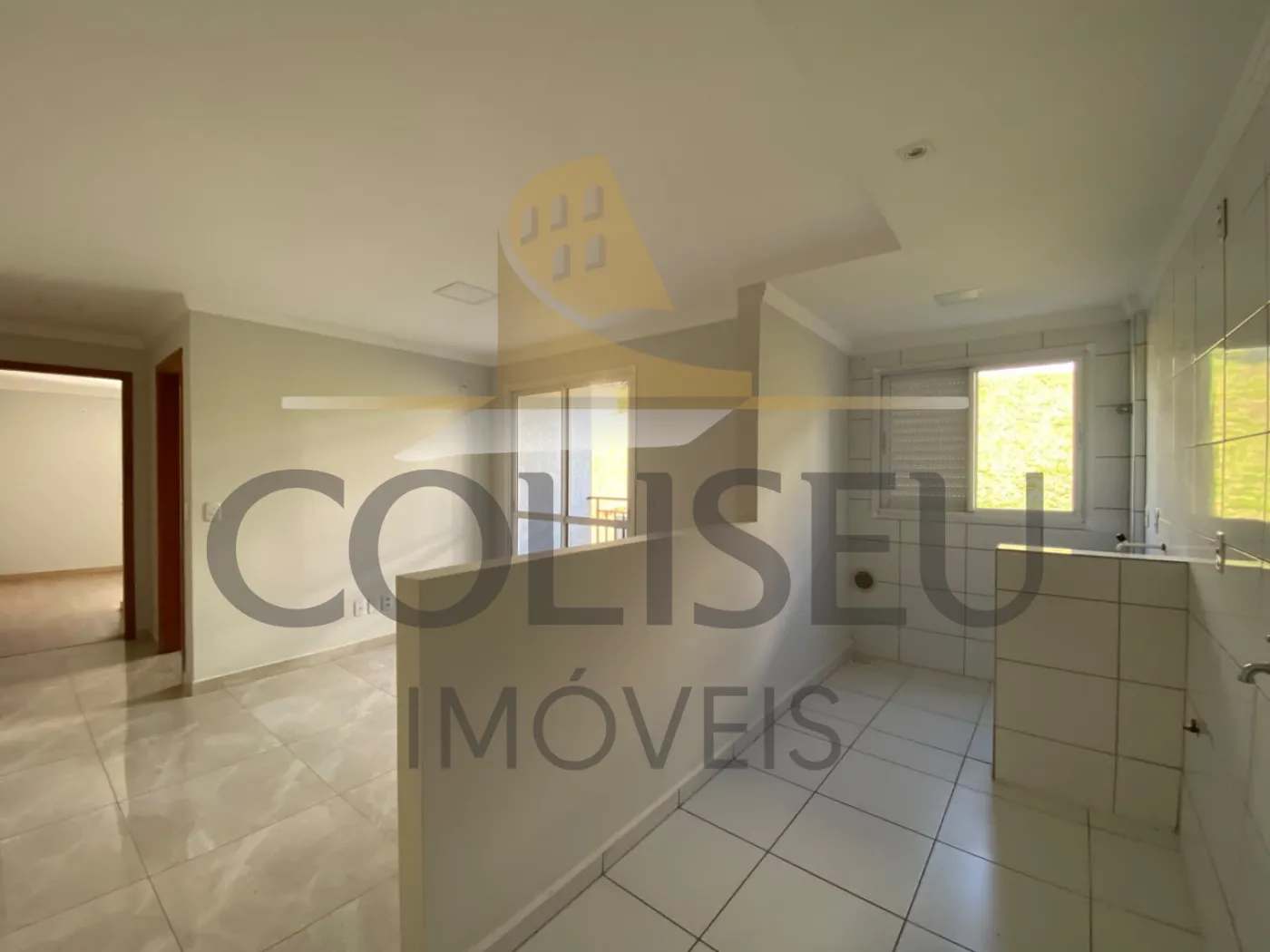Alugar Apartamento / Padr&atilde;o em Conc&oacute;rdia R$ 1.200,00 - Foto 3