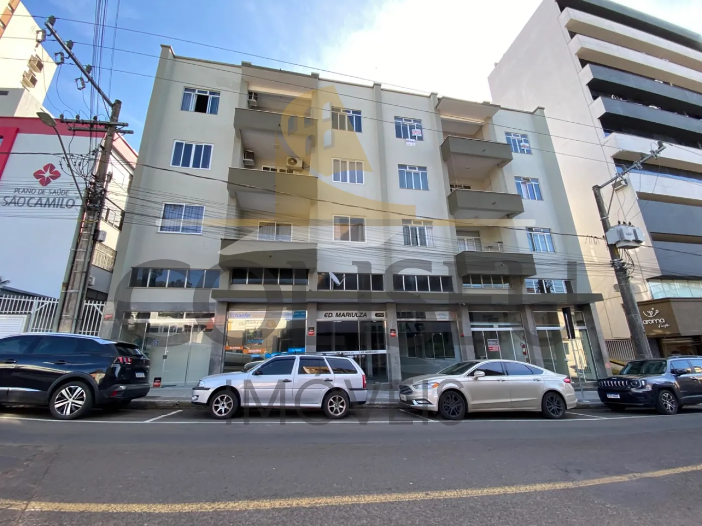 Alugar Apartamento / Padr&atilde;o em Conc&oacute;rdia R$ 1.400,00 - Foto 1