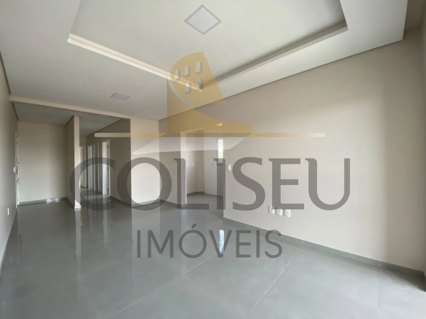 Alugar Apartamento / Padr&atilde;o em Conc&oacute;rdia R$ 2.200,00 - Foto 3