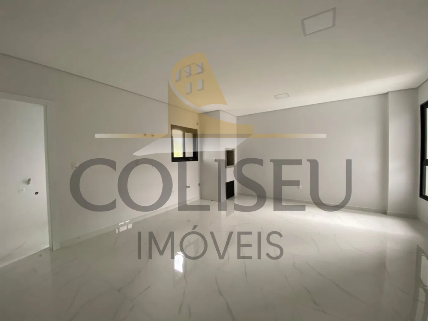 Alugar Apartamento / Padr&atilde;o em Conc&oacute;rdia R$ 2.500,00 - Foto 3