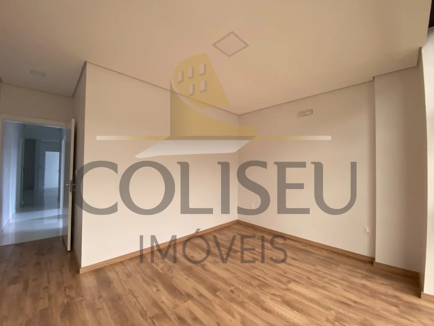 Alugar Apartamento / Padr&atilde;o em Conc&oacute;rdia R$ 2.500,00 - Foto 14