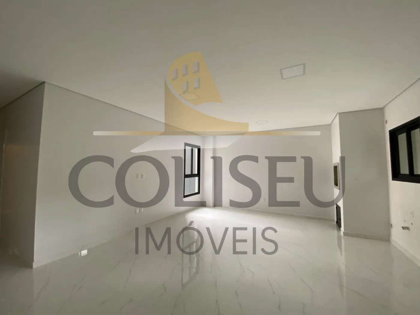 Alugar Apartamento / Padr&atilde;o em Conc&oacute;rdia R$ 2.500,00 - Foto 2