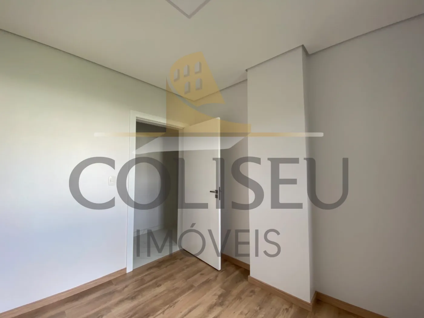 Alugar Apartamento / Padr&atilde;o em Conc&oacute;rdia R$ 2.500,00 - Foto 14