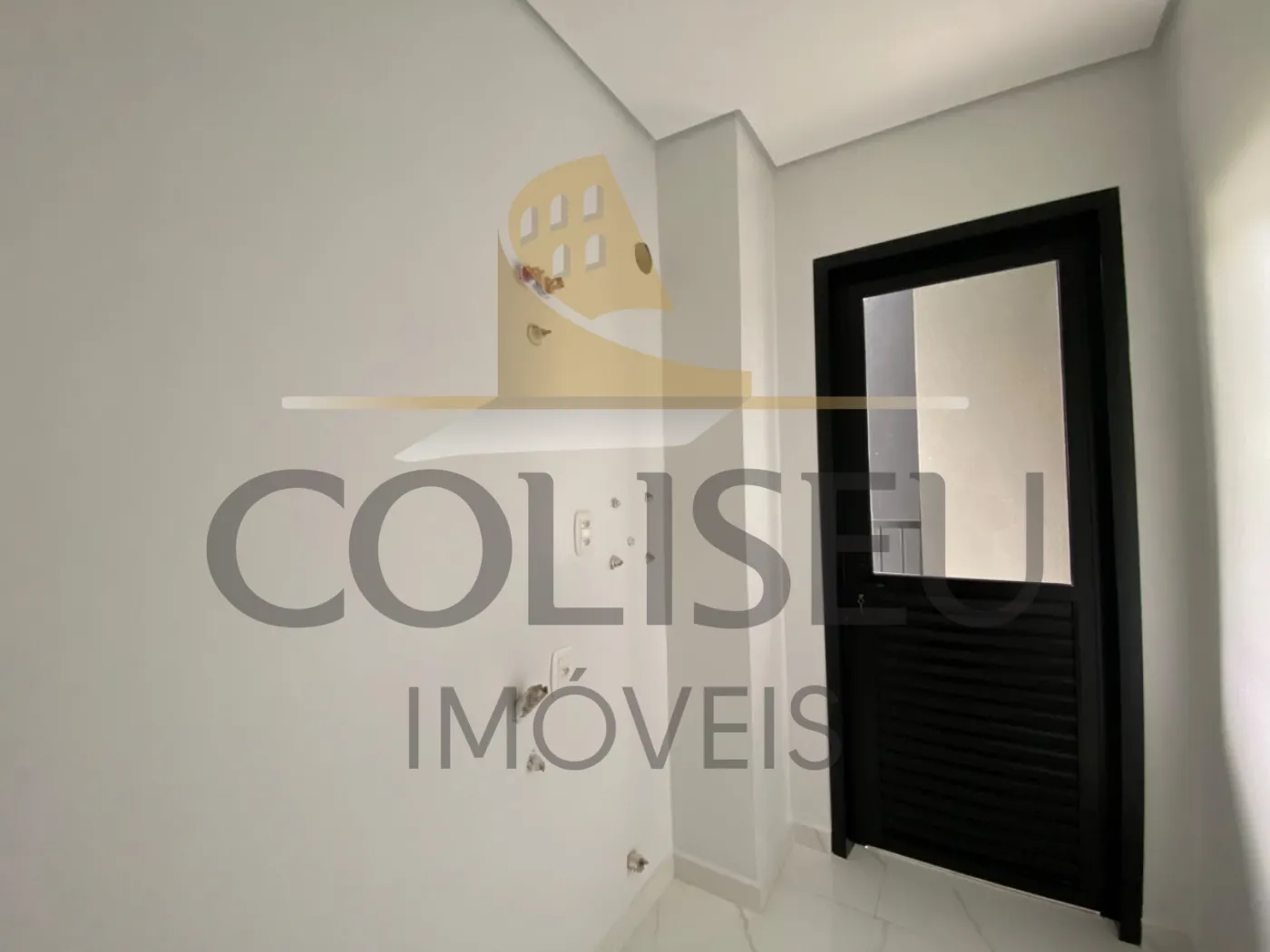 Alugar Apartamento / Padr&atilde;o em Conc&oacute;rdia R$ 2.000,00 - Foto 10