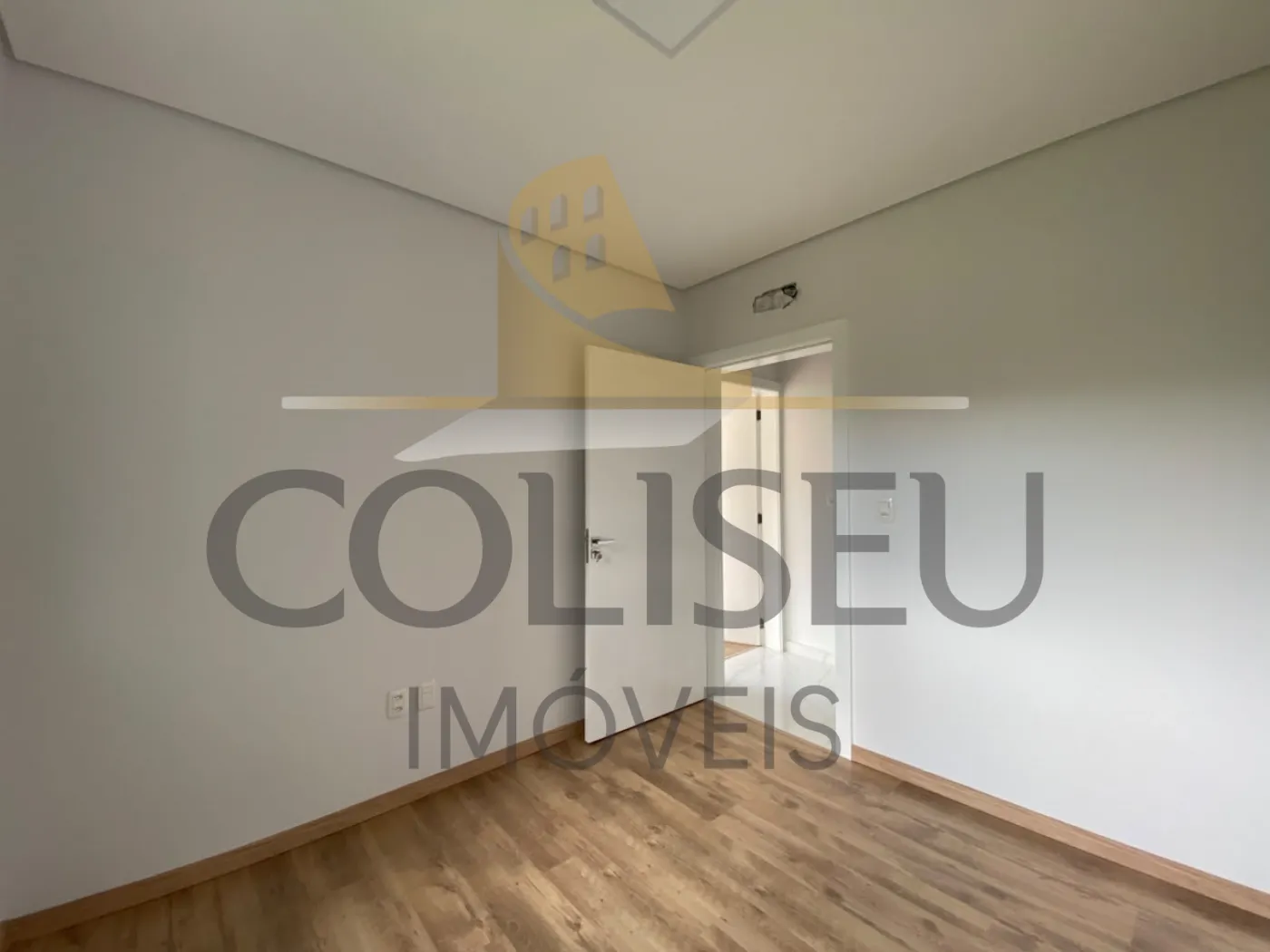 Alugar Apartamento / Padr&atilde;o em Conc&oacute;rdia R$ 2.000,00 - Foto 15