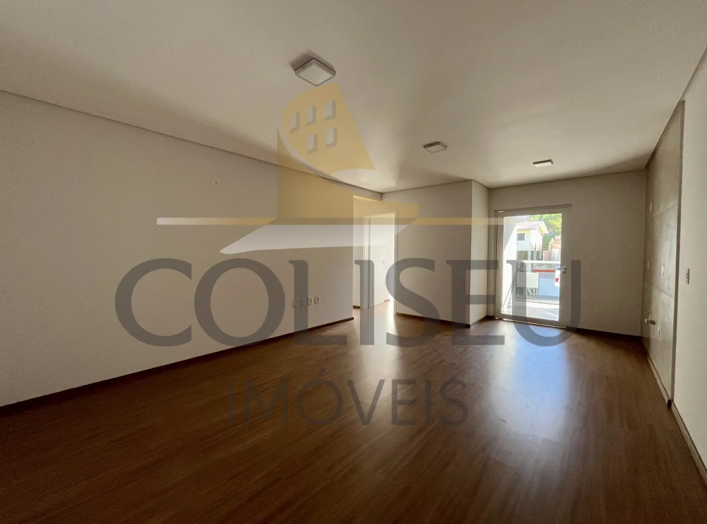 Alugar Apartamento / Padr&atilde;o em Conc&oacute;rdia R$ 1.650,00 - Foto 5