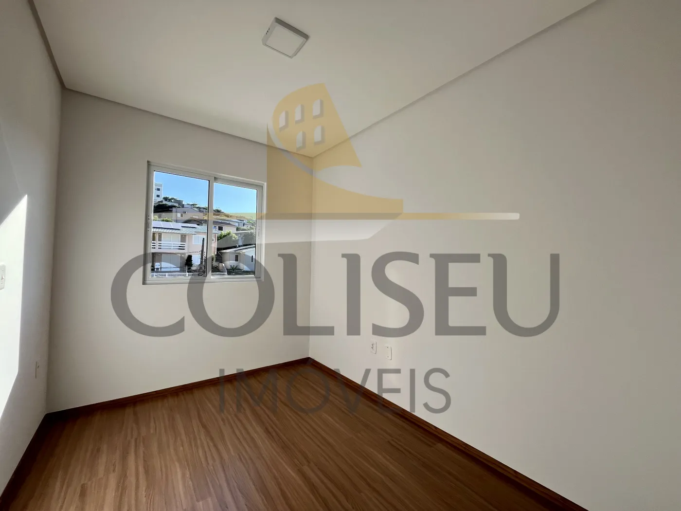 Alugar Apartamento / Padr&atilde;o em Conc&oacute;rdia R$ 1.650,00 - Foto 10