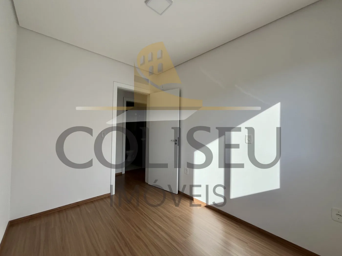 Alugar Apartamento / Padr&atilde;o em Conc&oacute;rdia R$ 1.650,00 - Foto 12