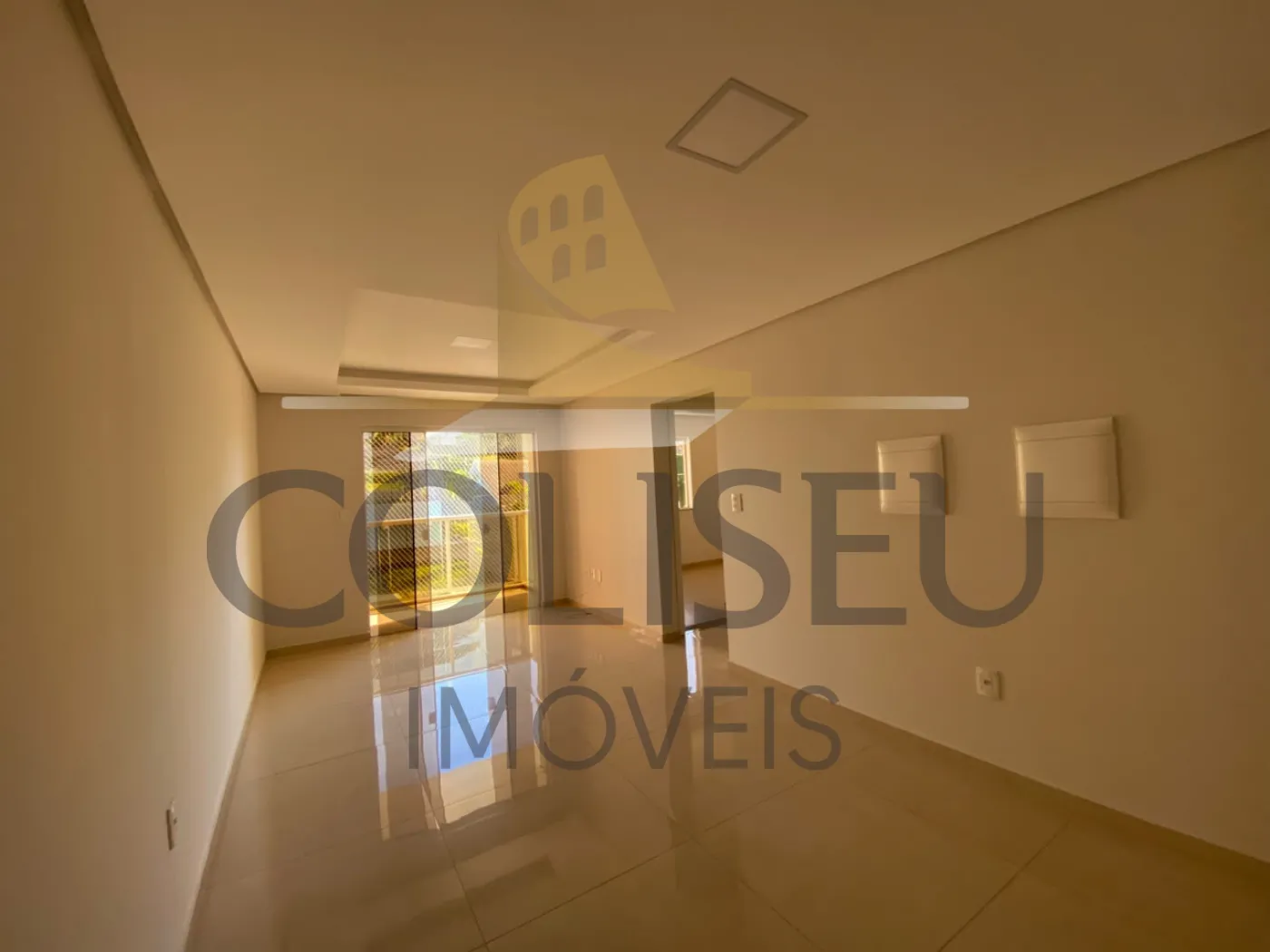 Alugar Apartamento / Padr&atilde;o em Conc&oacute;rdia R$ 1.850,00 - Foto 2