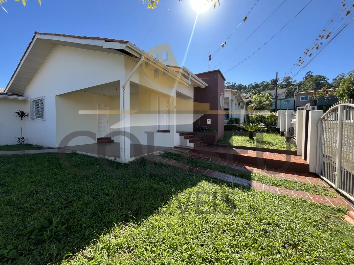 Alugar Casa / Padr&atilde;o em Conc&oacute;rdia R$ 1.950,00 - Foto 1