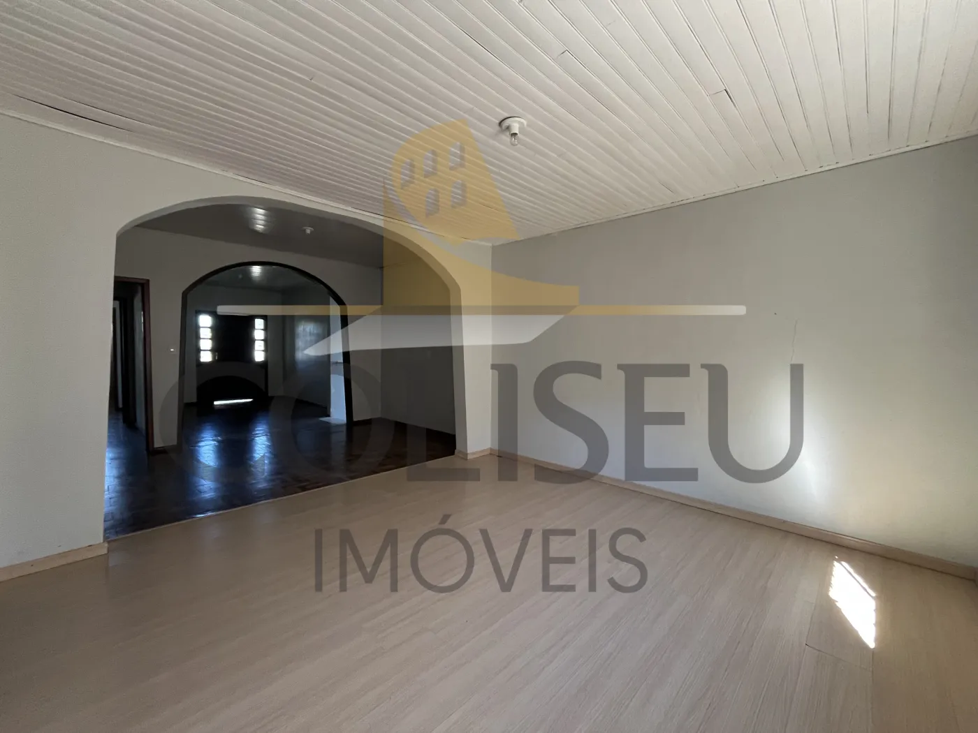 Alugar Casa / Padr&atilde;o em Conc&oacute;rdia R$ 1.950,00 - Foto 23