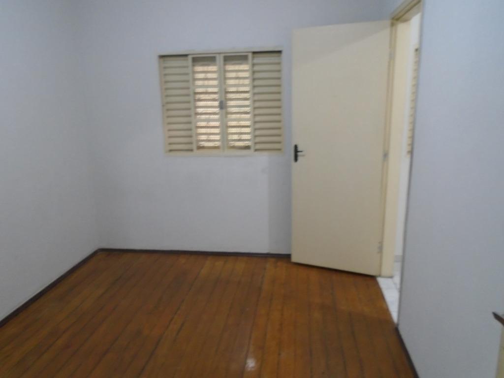 Casa com 3 quartos no Chácara Machadinho I - Americana — foto 2