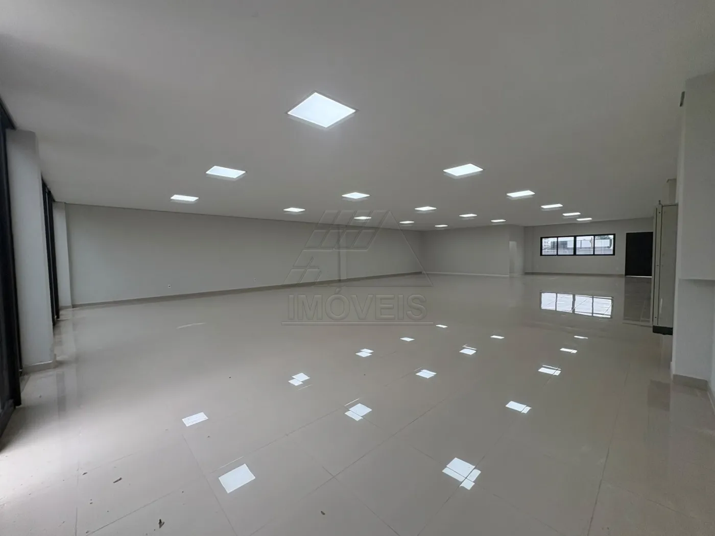 Estabelecimento Comercial em Centro