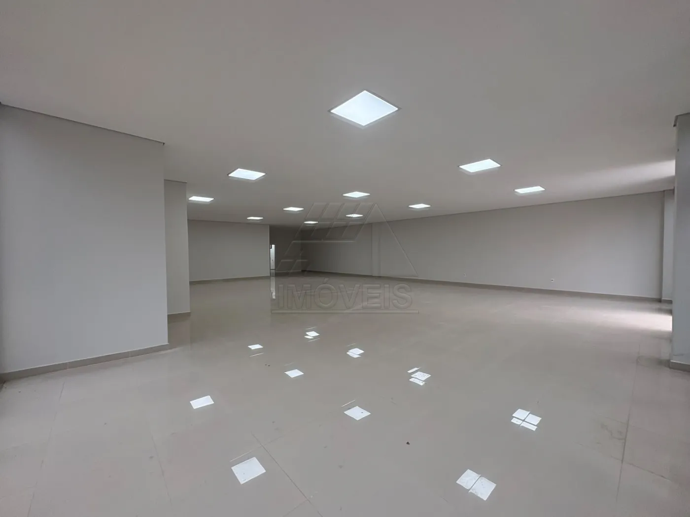 Estabelecimento Comercial em Centro