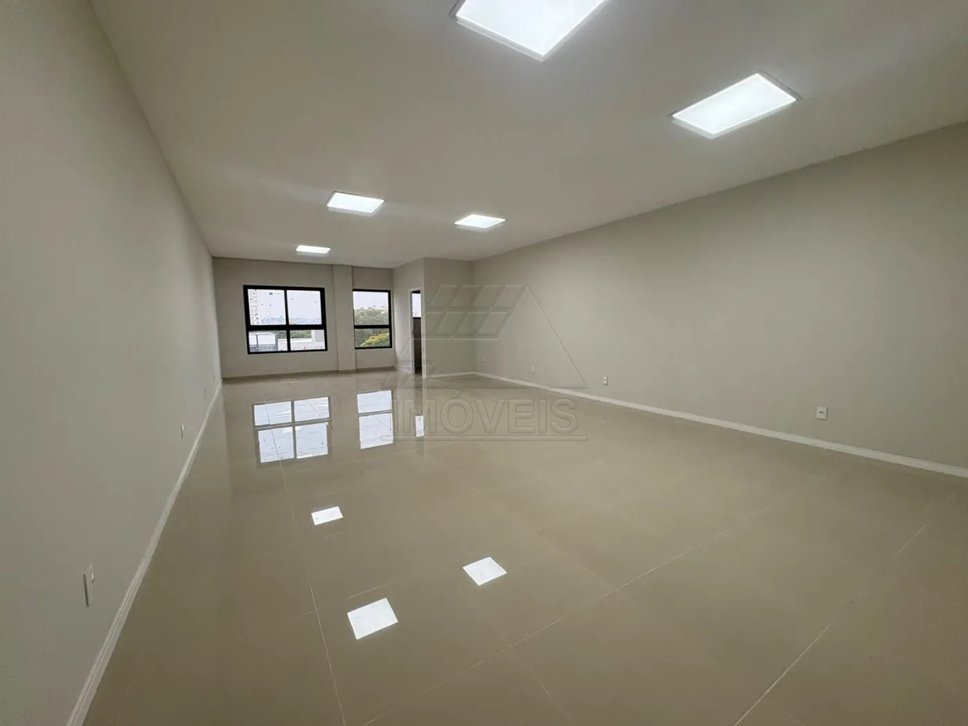 Sala Comercial / Escritorio / Consultório em Centro