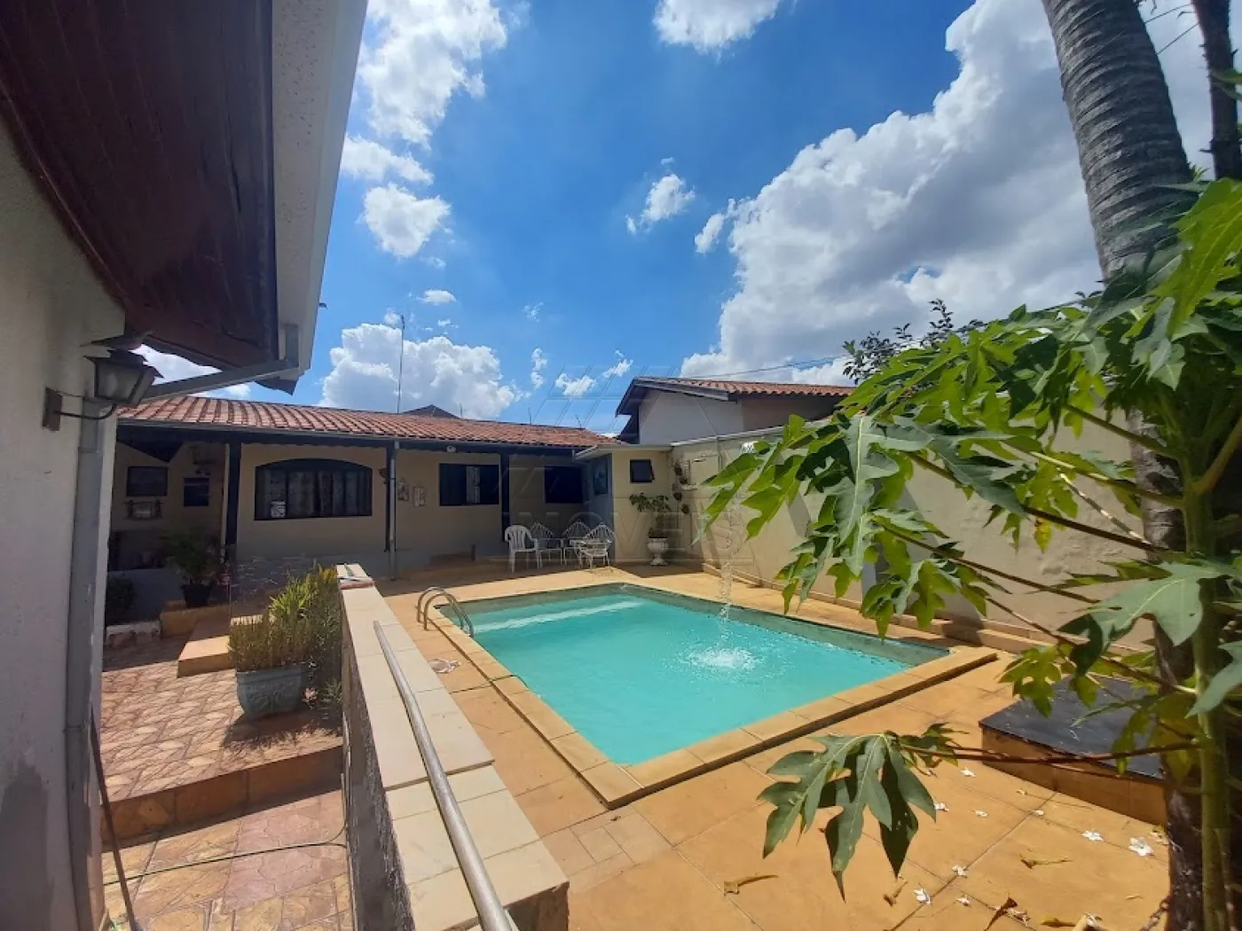 Thumbnail 508721c9-9e71-4fd5-acd1-529b2cf61d97