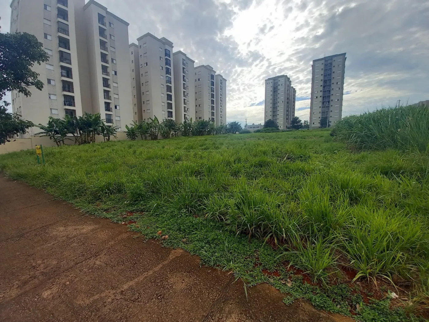 Thumbnail 3ad189b3-8aef-4eb6-871f-8dc6b65a4277