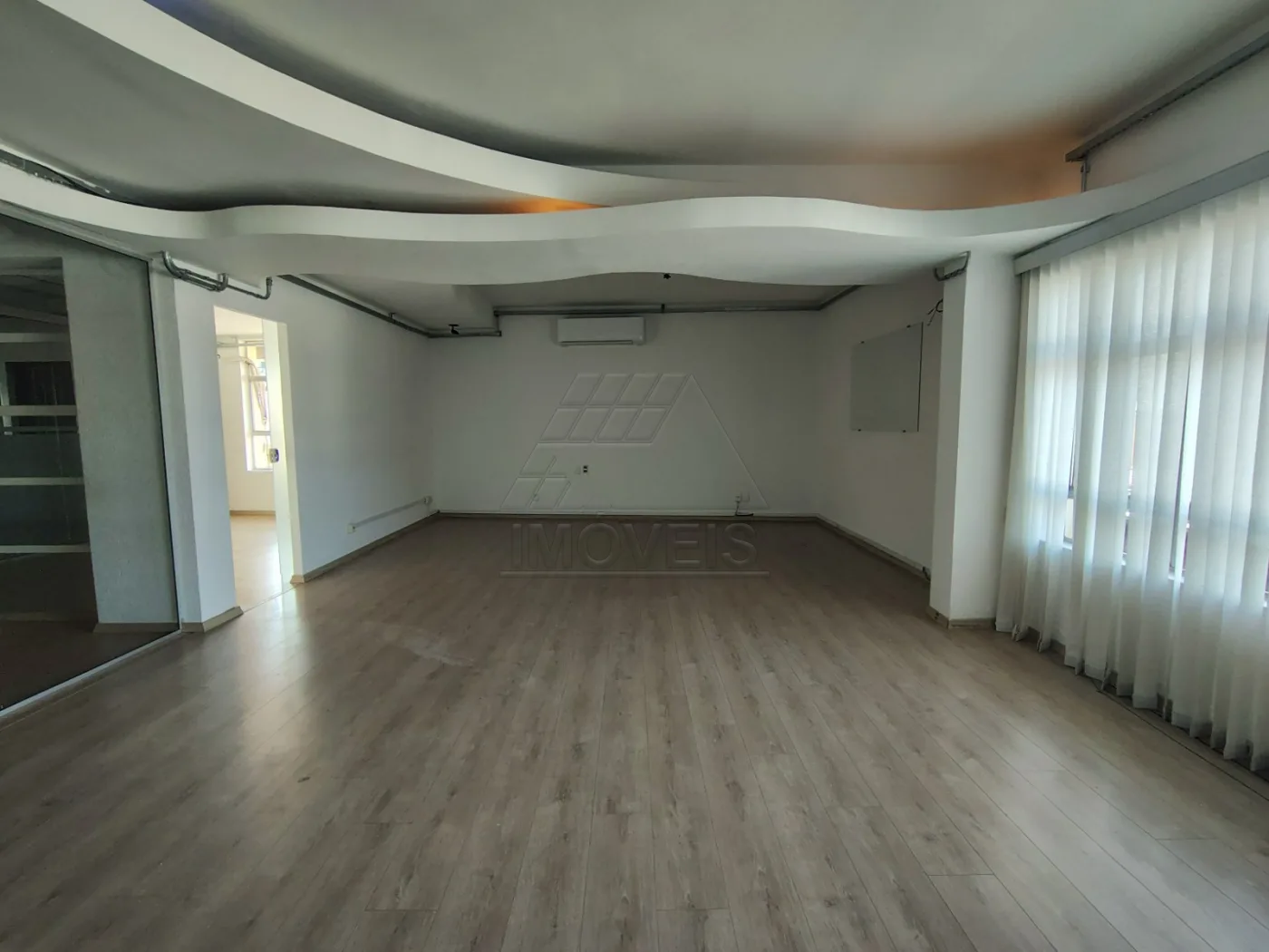 Sala Comercial / Escritorio / Consultório em Jardim Girassol
